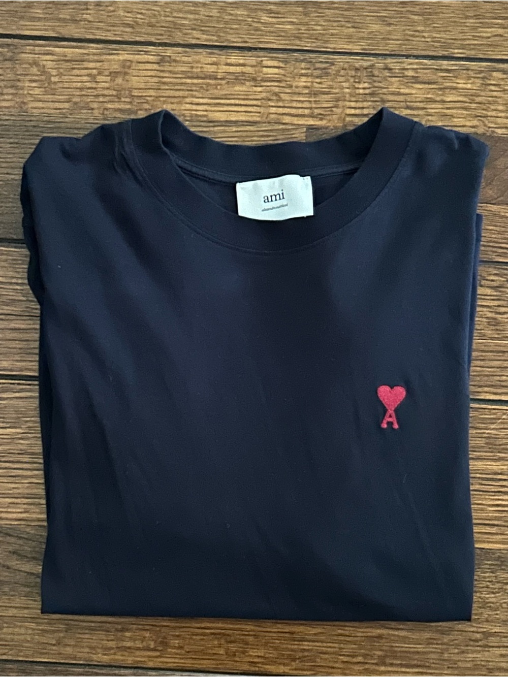 Ami Navy Men’s Tee with Pink Heart 'A' Logo